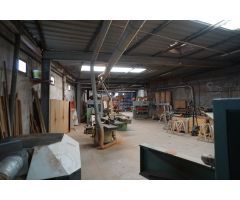 En Alquiler Taller de carpintería de madera