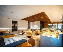 TRASPASO Cafetería-Repostería de Alta Gama Con Terraza – Espíritu Francés, Ubicación Perfecta de la 