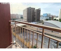 SE VENDE PISO /ASCENSOR/BIEN CUIDADO /TODO EXTERIOR/3 BALCONES