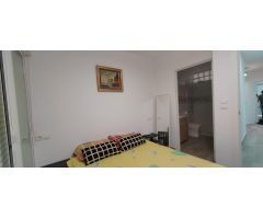 SE  VENDE PISO  DUPLEX INDEPENDIENTES  UNO DEL OTRO EN MUY BUENA ZONA PEGADO AL HOSPITAL