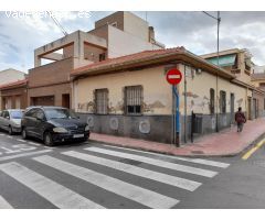 SE VENDE CASA EN MUY BUENA ZONA ,REFORMADA