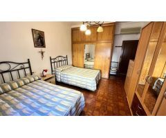 SE VENDE PISO / PATIO DE 36 M CON ZONA ACRISTALADA / ASCENSOR