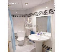 SE VENDE PISO / ASCENSOR / URBANIZACION / GARAJE / FRENTE MAR