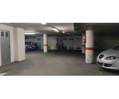 SE VENDE GARAJE  CON TRASTERO  /CERCA DE HOSPITAL  /ALTOZANO