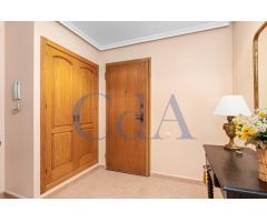 SE VENDE APARTAMENTO / ASCENSOR / TORREVIEJA / ALICANTE