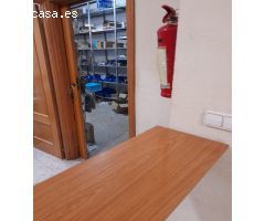 SE VENDE LOCAL /  BUENA ZONA /ZONA CAROLINAS