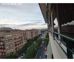 SE VENDE PISO  EN  PINTOR BAEZA/ASCENSOR/GARAJE/REFORMADO