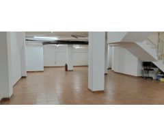 SE VENDE LOCAL / LISTO PARA UTILIZAR / POSIBILIDAD OPCION COMPRA