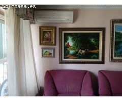 SE VENDE PISO/SITUADO EN BUENA ZONA/CERCA DEL CORTE INGLES/ASCENSOR