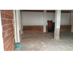SE VENDEN 2 LOCALES UNIDOS