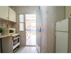 DÚPLEX CON JARDIN, 2 DORMITORIOS Y 2 BAÑOS. A TAN SÓLO 700 M DE LA PLAYA. EN LOS ALCÁZARES, MURCIA