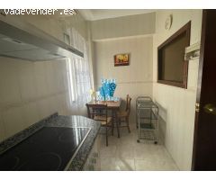 Se Alquila Piso en zona Colón
