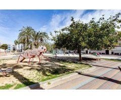 Increíble apartamento de 2 dormitorios cerca de la playa en Torrevieja