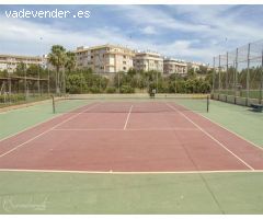 El bungalow con 2 dorm.  en zona Parque de las Naciones en Torrevieja