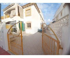 El bungalow con 2 dorm.  en zona Parque de las Naciones en Torrevieja