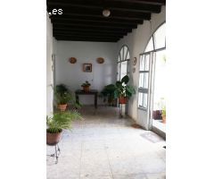 Se vende gran casa típica andaluza en pleno centro de Sanlúcar de Barrameda
