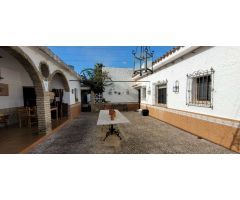 Se vende majestuoso chalet independiente en La Jara urbana de Sanlúcar de Barrameda, Cádiz