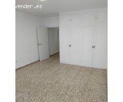 Piso en Alquiler en Los Sevillanos, Sevilla