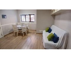 Piso en alquiler de 2 habitaciones en la zona Cono Sur.