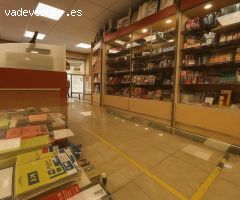 VENTA  DE LOCAL COMERCIAL CON OPCIÓN DE PLAZA DE GARAJE