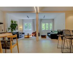 Propiedad reformada de 2 habitaciones con patio en la Rambla