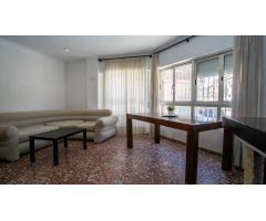 Duplex en Elda, con amplia terraza ideal para disfrutar todo el año.