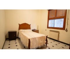 ¡OPORTUNIDAD EN MONÓVAR! Piso + Local en Venta