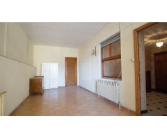 ¡OPORTUNIDAD EN MONÓVAR! Piso + Local en Venta