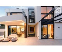 Casa en Venta en la Nucia, Alicante