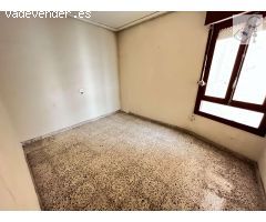 PISO EN VENTA CENTRO DE BIGASTRO PARA REFORMAR