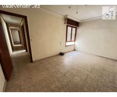 PISO EN VENTA CENTRO DE BIGASTRO PARA REFORMAR