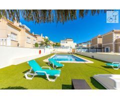Casa en Venta en Orihuela, Alicante