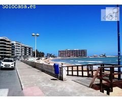 Apartamento en Alquiler en Torrevieja, Alicante