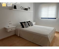 CHALET EN LA ZONA DE MERCADONA CON TODOS LOS SERVICIOS PARA PODER IR ANDANDO