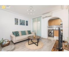 Magnifico Adosado esquina de 2 plantas con sótano en venta en Gran Alacant.