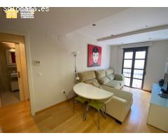 APARTAMENTO DE DISEÑO EN EL CENTRO DE ALICANTE CON ASCENSOR