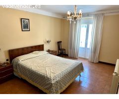 VENTA CASA EN STA. COLOMA DE QUERALT ZONA CENTRO GARAJE, TRASTERO Y JARDÍN!!