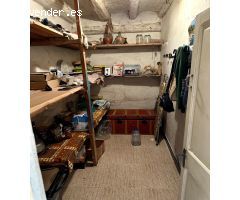 VENTA CASA EN STA. COLOMA DE QUERALT ZONA CENTRO GARAJE, TRASTERO Y JARDÍN!!