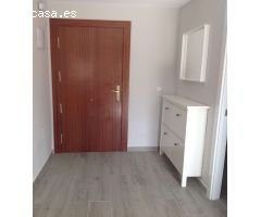SE ALQUILA DESDE EL 01/09/2024 - 30/06/2025  BONITO APARTAMENTO A 100 METROS DE LA PLAYA EN BENALMAD