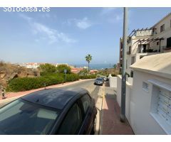 MEDIA TEMPORADA . SE ALQUILA DESDE 1.9 25-30.6.26 BONITO APARTAMENTO EN 2ª LINEA DE PLAYA EN BENALMA