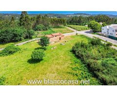 ¡CASA para REHABILITAR y con 6.676m2 de TERRENO con proyecto iniciado en Sofán (Carballo-A Coruña)!