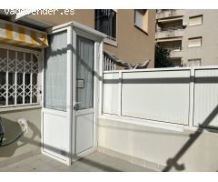 Bajos con gran terraza en 2º linea de Mar