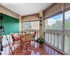 Precioso reformado piso con 2 dormitorios ubicado cerca de 2 playas de Benidorm.