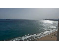 Apartamento en primera linea de la playa de Levante Benidorm! www.euroloix.com
