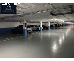Garaje en 1 Llinea de Levante -centro, para todo el año. www.euroloix.com