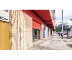Se vende bajo comercial de 285m2 en barrio Malilla