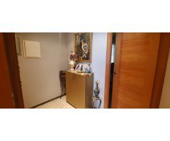 PISO DE GRANDES DIMENSIONES, IDEAL GRANDES FAMILIAS!!!!!