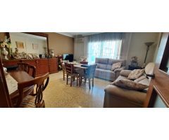 PISO DE GRANDES DIMENSIONES, IDEAL GRANDES FAMILIAS!!!!!
