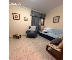 Piso alto con ascensor en Cerdanyola Norte, Mataró – ¡Listo para entrar a vivir!