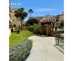 Apartamento con 2 dormitorios y 2 plazas de aparcamiento en Nerja